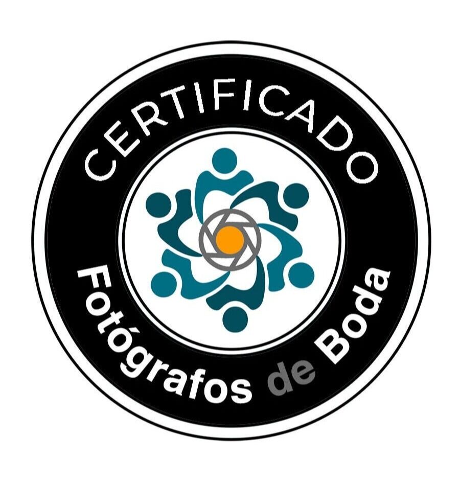 Nacho Lamcuevas - certificado-baja.jpg